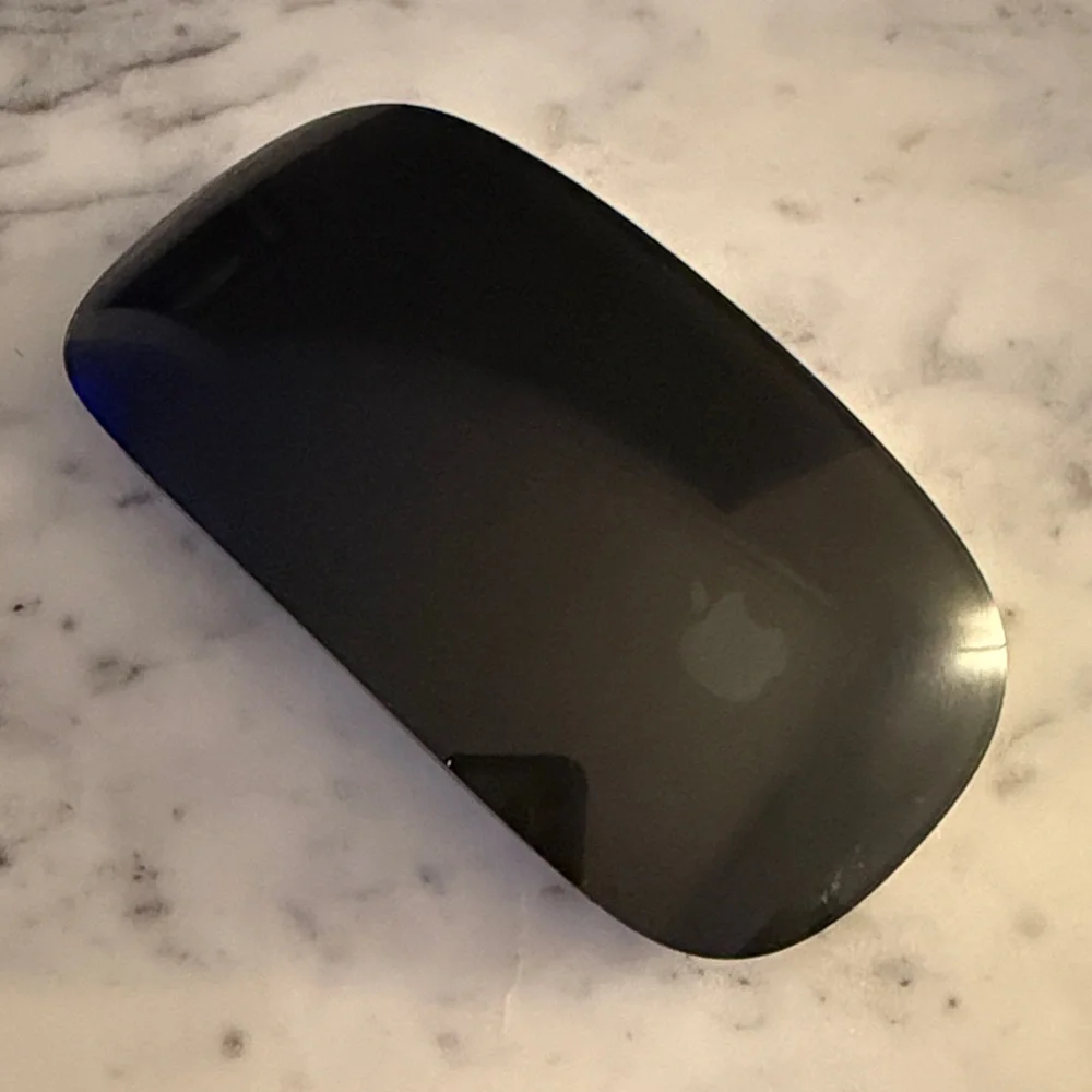 Apple Magic Mouse 2 (Model A1657)